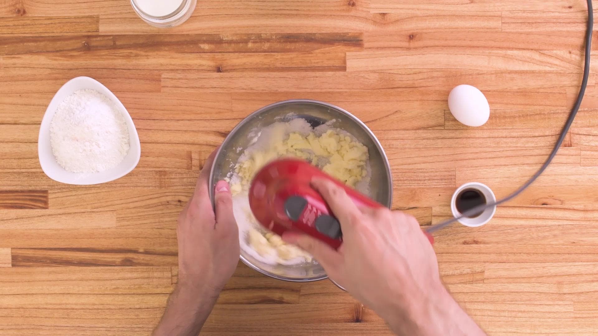 Cupcakes at Home — step 0