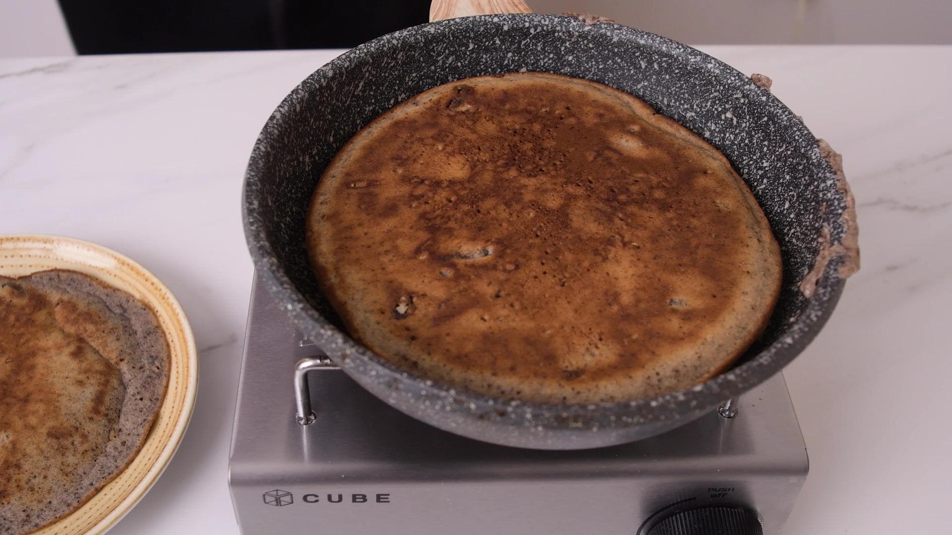 Oreo and Nutella Pancakes — step 5