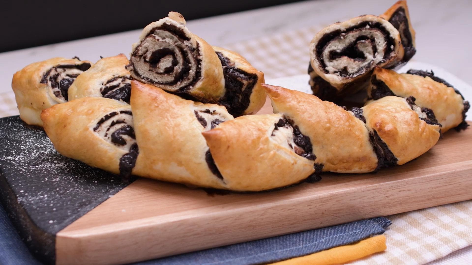Chocolate Twist Ring — step 10