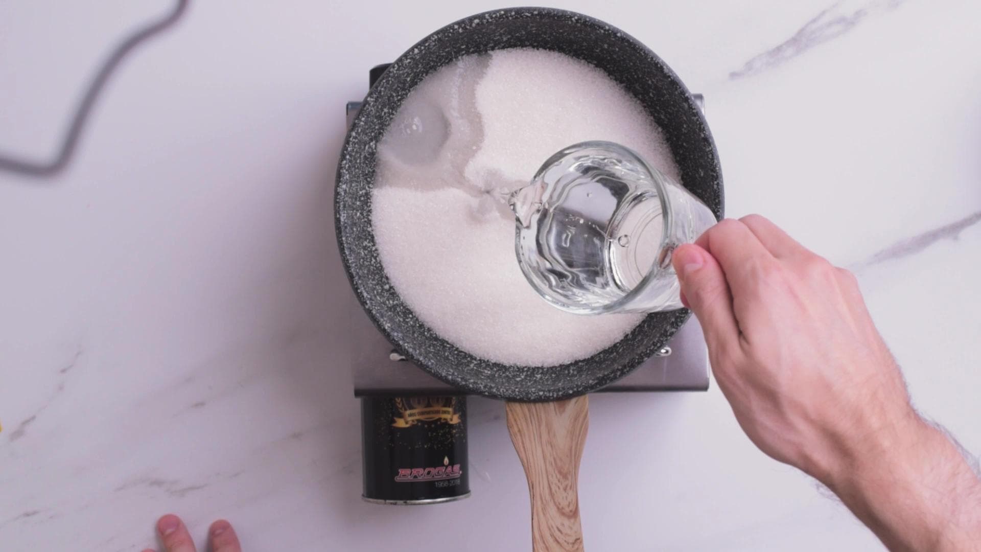 Caramel Cake — step 1