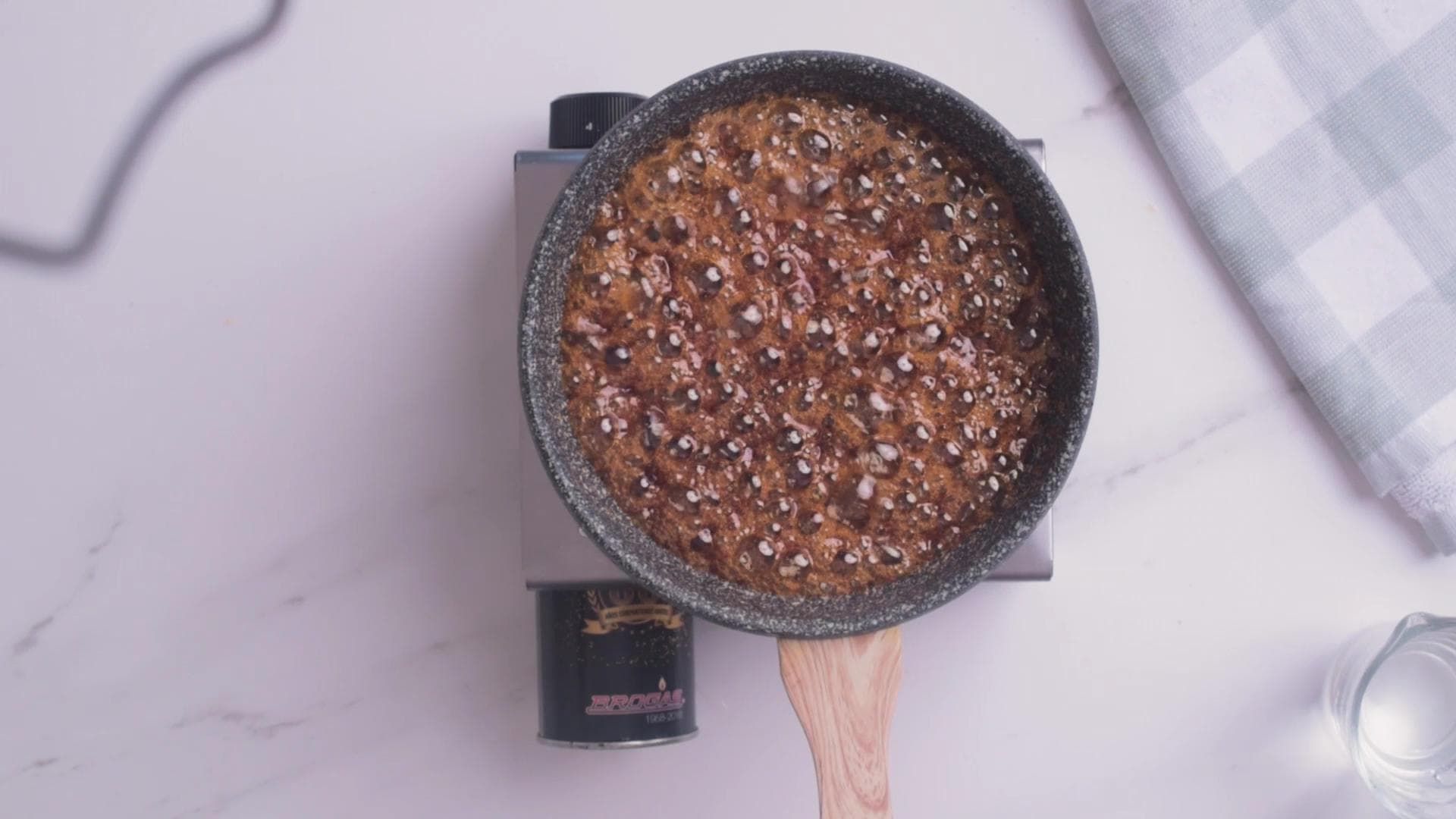 Caramel Cake — step 2