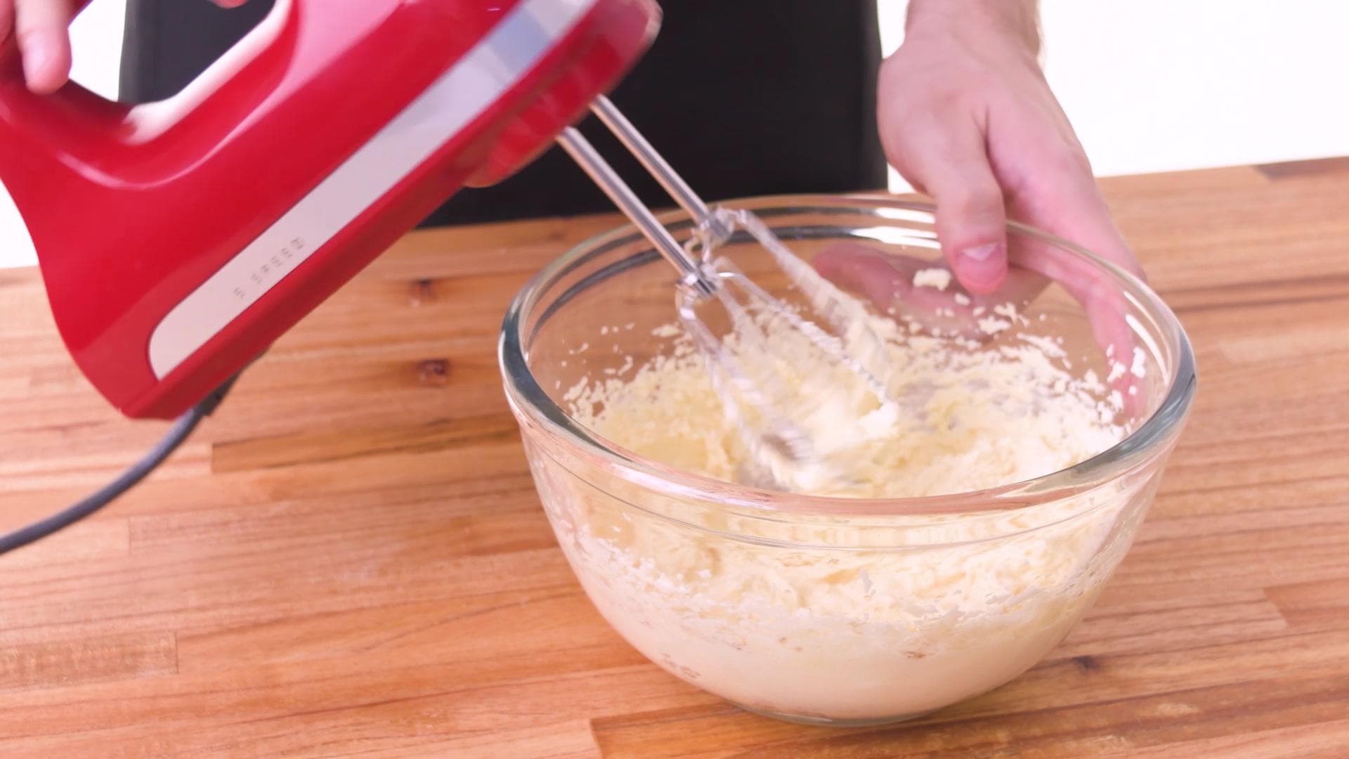 Banana and Chocolate Loaf Cake — step 2